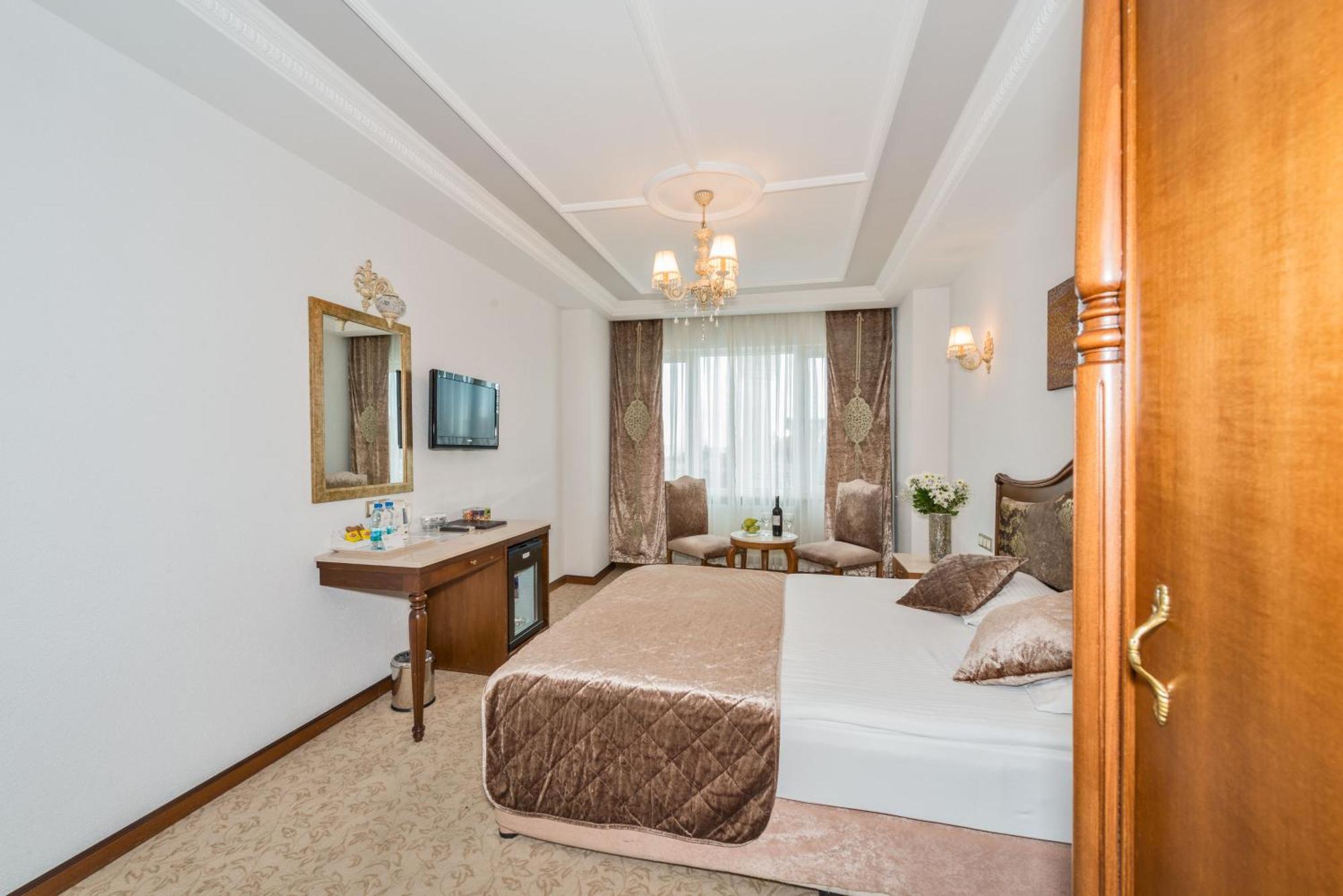 Antis Hotel-Special Category Istanbul Room photo